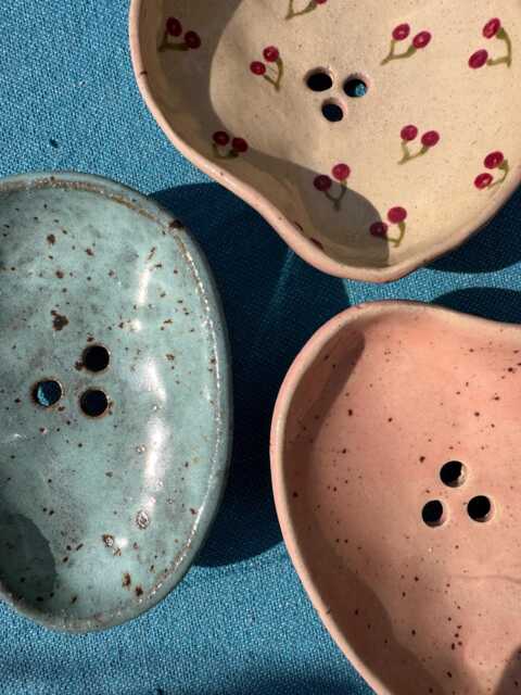 Handmade Ceramic Soap Dish Cottage Style Pottery With Drainage - image 1