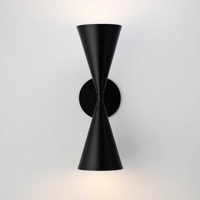 1950's Mid-Century Tuxedo Wall Sconce With Dual Cone Design - Elegant Matt Black Finish Inspired By Italian Style Sputnik Lighting - image 1