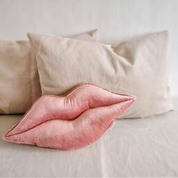Velvet Lips Pillow Coquette Room Decor, Teen Girl Gift - thumbnail 2
