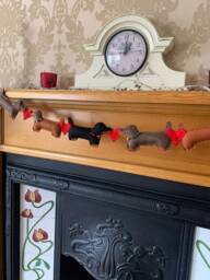 Dachshund Garland Decor Gift For Lover Doxie Weenie Dog Sausage Christmas - thumbnail 1