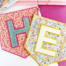 Children's Initial Banner - Personalised Door Sign Hanging Kids Room Decor Fabric Custom Letter Wall