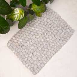 Grey Wool Felt Pebble Rug in Rectangular Shape, Perfect For Living Room, Bedroom, & Bathroom, Handmade Floor Rug, Bath Mat - thumbnail 3