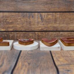 "Wooden Sign Love Great Decoration Purebred Dog in The Letter ""O" - thumbnail 2