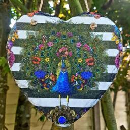 Decoupage Peacock Slate Hanging Heart Indoor/Outdoor Wall Decor - thumbnail 2