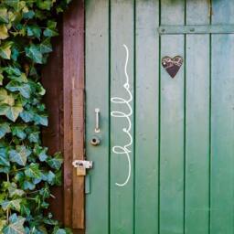 Hello Script Wall Decal - Modern Typography Vinyl Decor - thumbnail 2