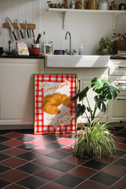 Croissant Art Print, French Kitchen, Trendy Breakfast Poster - image 1