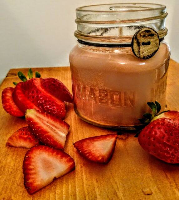 strawberry Scented Soy Candle - image 1