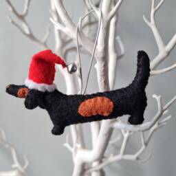 Black & Tan Dachshund, Sausage Dog Decoration. Hanging Wool Felt Decoration For Christmas Tree. Handmade Decoration, Xmas Tree Ornament - thumbnail 3