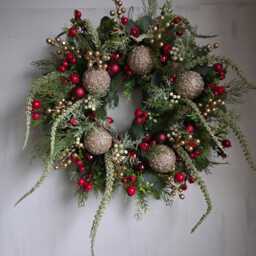 Red & Gold Boho Christmas Wreath, Large Winter Artificial Front Door Wreath, Gold Glitter Bauble Wreath, Luxury Sage Green Eucalyptus Wreath - thumbnail 2