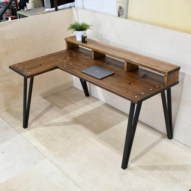 Temiz - Solid Redwood Pine Corner Desk With Monitor Shelf & Choice Of Legs - image 1
