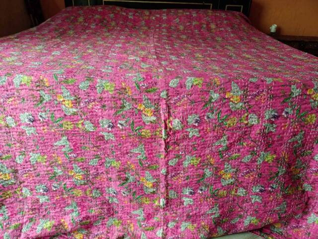 Wedding Special Floral Print Beautifully Indian Handmade Kantha Quilt Bedspread Blanket Size-Queen - image 1