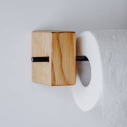 Handmade Wooden Toilet Paper Holder, Oak & Metal Wall Mount - thumbnail 3