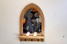Gothic Arch English Oak Solid Hardwood Wooden Wall Mirror With Key Coat Hooks 95 cm - thumbnail 1