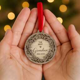 Memorial Bauble, Personalised Remembrance Gift, in Loving Memory Christmas Ornament, Engraved Wooden Wreath, Personalized Bauble - thumbnail 3