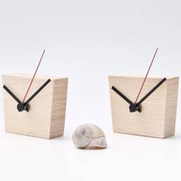 Small Modern Wall Clock, Unique Wood Clock Eiko - thumbnail 3