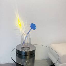 Exotic Future Flowers - Objects D'art, Decorative Flowers, Acrylic Bouquet, Iridescent Home Decore, Retro Romantic Exotic, Funky Homeware - thumbnail 4