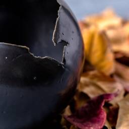 Set Of 2 Black Ceramic Candle Holders - Round Egg-Shaped Bowls - thumbnail 4