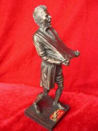 David Beckham Limited Edition Bronzed Sculpture, Manchester United Legend - thumbnail 2