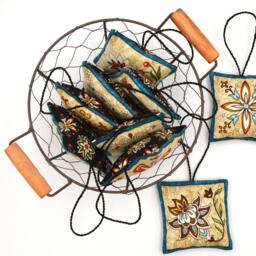 Small Scented Sachet With Ornaments, 1 Pc. 8 X cm, Floral Lavender Sachet, Turquoise, Easter Gift, Mother's Day Christmas Gift - thumbnail 3