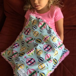 "Colorful & Whimsical Hot Air Balloons Mini Baby Blanket ""Bonnie's Bon Voyage" - thumbnail 2