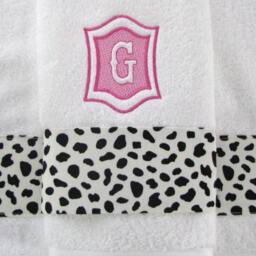 Personalized Embroidered Towel Spotted Trim, Custom Monogram - thumbnail 2