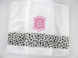 Personalized Embroidered Towel Spotted Trim, Custom Monogram - thumbnail 1