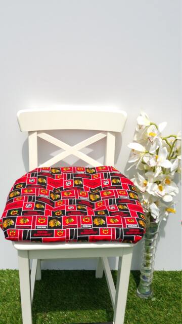 Indoor Seat Cushion Chicago Blackhawks, Bulls, Cubs, Vikings, Colts, Ny Yankees, Broncos, Bengals, Raiders, Ravens, Sport Theme Cushions - image 1