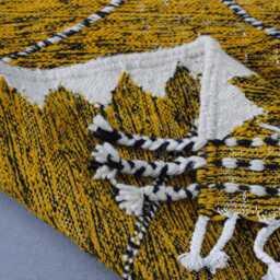 Handmade Wool Berber Rug Diamond Moroccan Flatweave Carpet - 8x4, 5 Ft - thumbnail 2