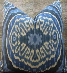 Designer Pillow Cover, Ikat, Batik, Indigo - thumbnail 4