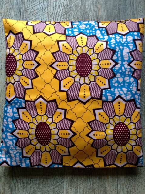 Wax Cushion Cover Of 40 Or 45 50 cm Side African Print - image 1