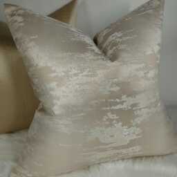 Moonstone Champagne Oyster Luxury Cushion Cover Modern Home Decor Textured Metallic Pillow Sham Chair Sofa & Bed Pillow Designer - thumbnail 2