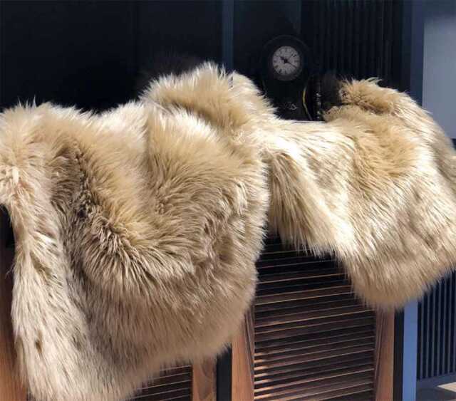 Soft Beige Faux Fur Throw Rug Washable Cozy Accent Decor - image 1