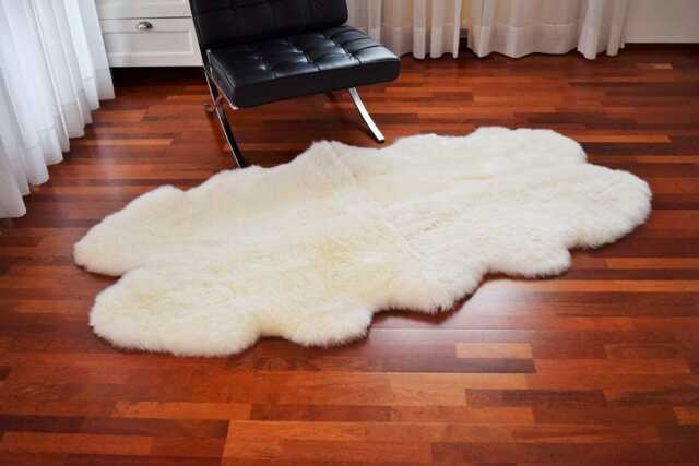 Naturasan Sheepskin Lambskin Rug, Quadro Skin - From Four Pelts, Skins Sourced From Australia & Newzealand, Quadro, Natural White - image 1