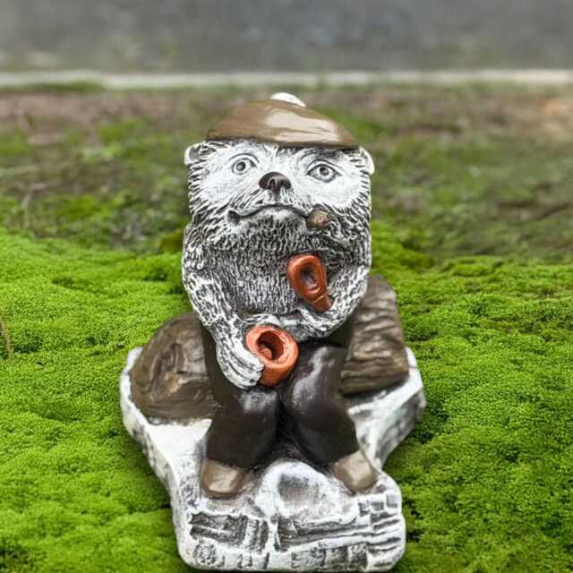 Concrete Hedgehog Statue Cement Figure Stone Garden Ornament Outdoor Wild Animal Sculpture Handmade Lawn Art Gift - image 1