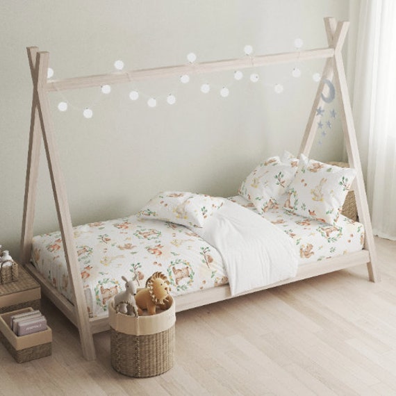 Woodland Bears Bedding, Duvet Covers, Fitted Sheets, Bear Kids & Baby Childrens Room Decor, Bedding Pillows - image 1