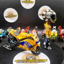 Handmade Moto-Gp Rider Figure With Bike - Artwork Biker Gift Xmas Christmas - thumbnail 2