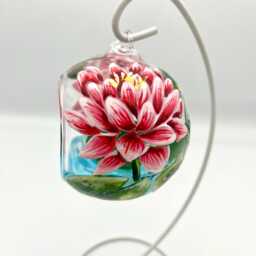 Hand Painted Water Lily Tealight Holder, Frog Ornament Stand/ July Birth Flower - thumbnail 3
