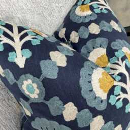 Navy Floral Trellis Cushion Cover 16 - thumbnail 3