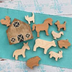 Wooden Farm Animal Playset, Cherry & Maple Wood, Toddler Toy - thumbnail 3