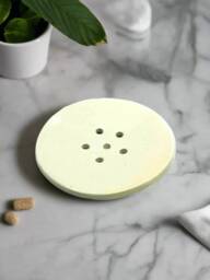 White Clay Soap Saver, Handmade Draining Dish, Zero-Waste Bathroom Accessory - thumbnail 1