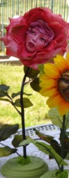 "Alice in Wonderland - NonTalking Flowers Spring Fever Series ""Rosy Petals" - thumbnail 3