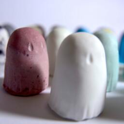 Small Ghost Sculpture - thumbnail 4
