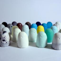 Small Ghost Sculpture - thumbnail 3