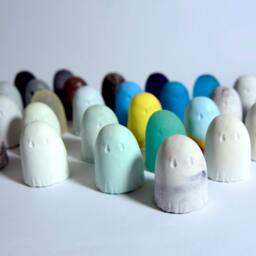 Small Ghost Sculpture - thumbnail 2