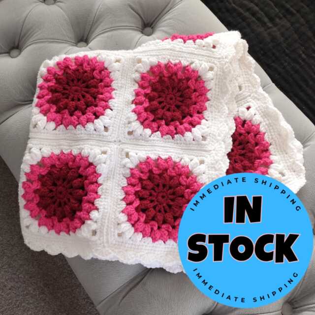 Hand Crocheted Granny Square Baby Blanket Pink & White Acrylic - image 1