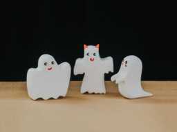 Halloween Figures Ghost Toys, Open Ended Play, Montessori Activity, Wooden Ghost, Handmade Decor, Waldorf Toy - thumbnail 1