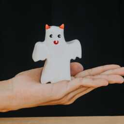 Halloween Figures Ghost Toys, Open Ended Play, Montessori Activity, Wooden Ghost, Handmade Decor, Waldorf Toy - thumbnail 4