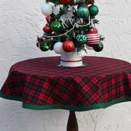 Plaid Christmas Tree Skirt, Trimmed in Green, Traditional Holiday D??cor - thumbnail 2