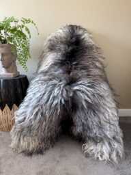 xl Large Icelandic Sheepskin Rug Long Curly Wool, Natural Undyed Grey/Silver/White/Ivory/Black/Brown - thumbnail 1