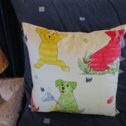 Decorative Cushion in Cotton Fabric Printed With Drawings Of Small Playful Dogs, For Children's Room - thumbnail 3